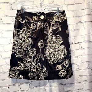 leifsdottir Black Mini Skirt with White Floral Print